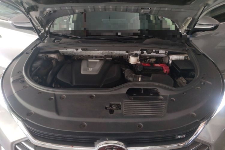 Used BYD Tang 2018 2.0T Automatic SmartConnect Prestige 7-Seater China V Standard