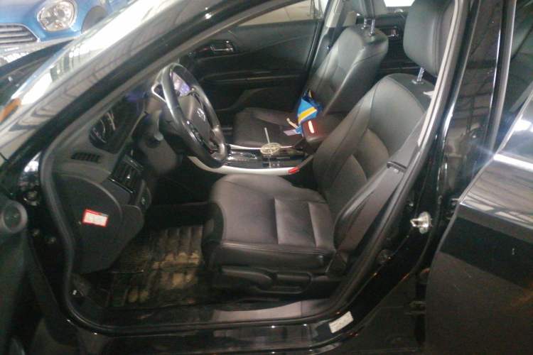 Used Honda Accord 2016 2.0L Elite Edition Left Front Seat