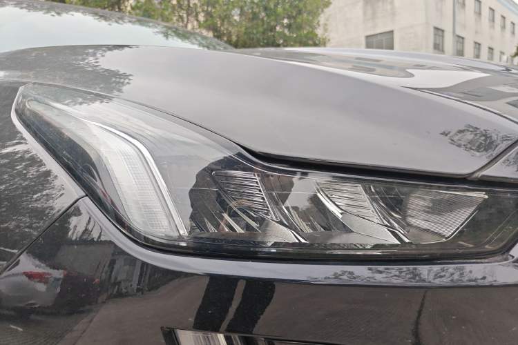 Used Cadillac CT5 2021 Revised 28T Luxury Version Right Front Headlight