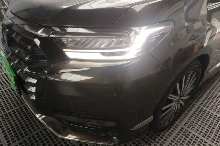 Used Honda Elysion 2022 2.0L eHEV Luxury First Edition