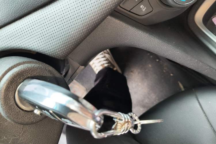 Used Chevrolet Monza 2019 Redline 320T Dual-Clutch Sporty Version China VI Standard