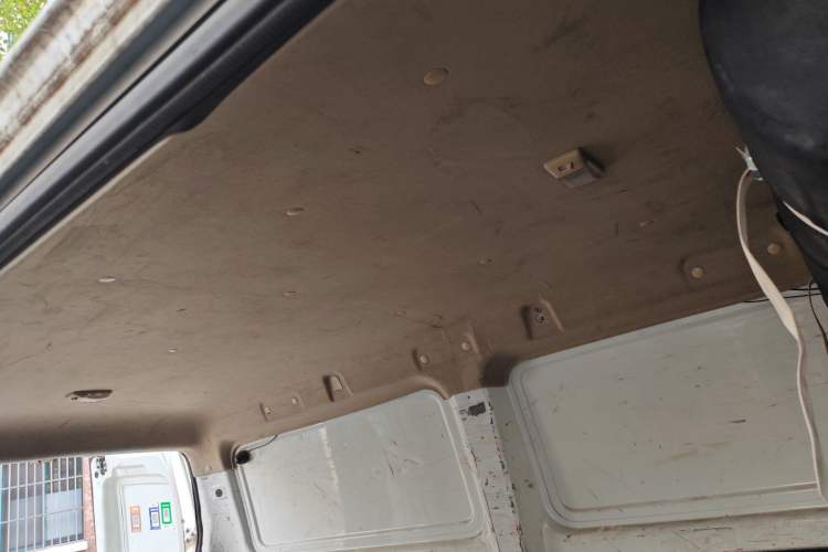 Used CHANGAN KAICHENG Ruixing M80 2021 1.6L Comfort Version 2-Seater Single-Steaming Air-Conditioned China VI Standard Flat Roof with Lift-Up Rear Door DAM16KR Headliner