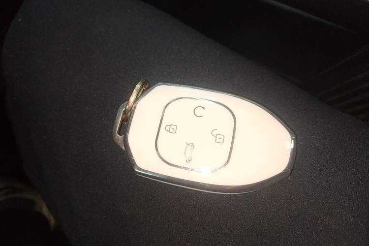 Used GAC Trumpchi EMKOO 2022 2.0T Neutron Star Pro Edition