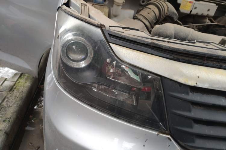 Used Chana Ruixing M90 2017 2.0L Value Edition High-Roof 6-Seater Dual-Swing Doors 4G94S
