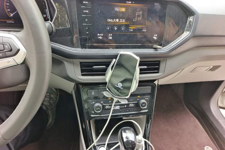 Used Volkswagen Tacqua 2020 280TSI DSG EnjoyPro
