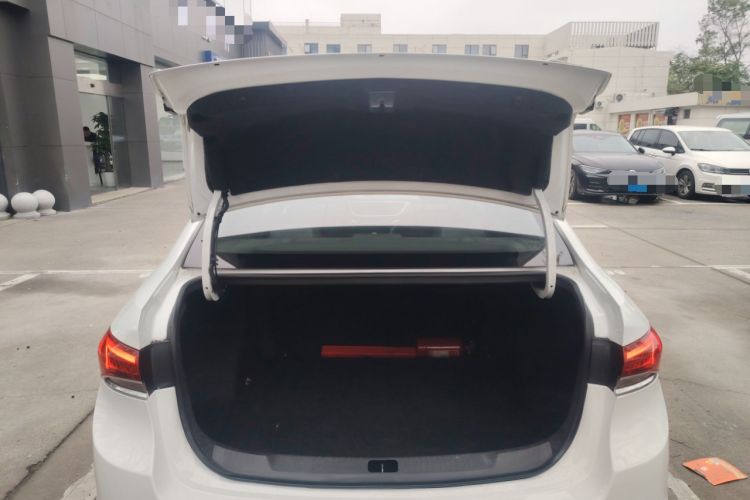 Used Buick GT 2021 Revised Version 1.3T Automatic Mild Hybrid Elite Edition Trunk