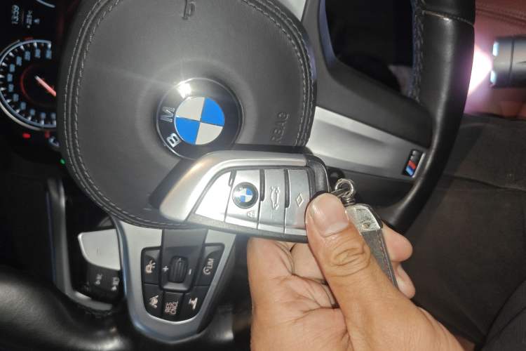 Used BMW 5 Series 2018 Restyled 530Li Leading Edition M Sport Package
