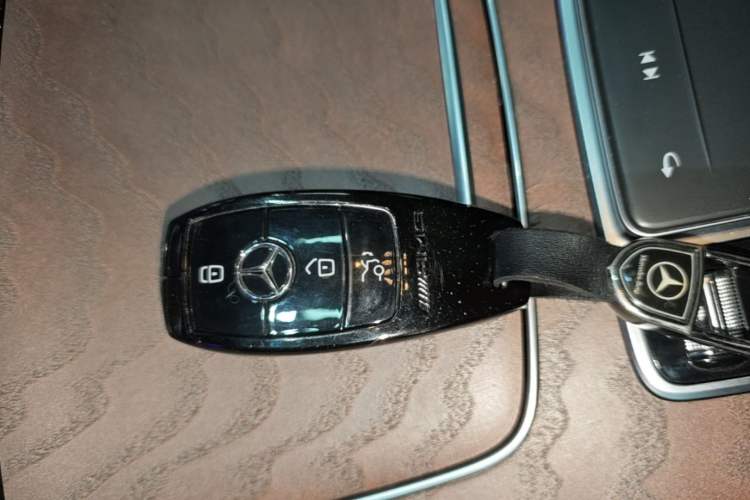 Used Mercedes-Benz E-Class 2023 Updated E 300 L Fashion Edition