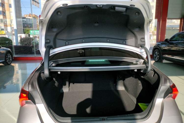 Used Toyota Avalon 2021 2.5L Luxury Edition