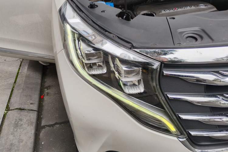 Used GAC Trumpchi M8 2018 320T Luxury Edition