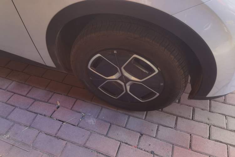 Used AION UT 2025 330 Starlight Edition