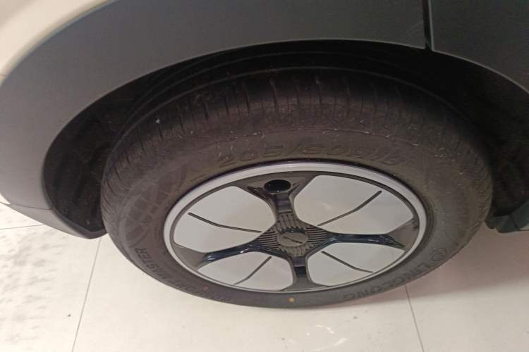 Used Geely Galaxy Geome 2025 310km Youth Edition Exterior 5