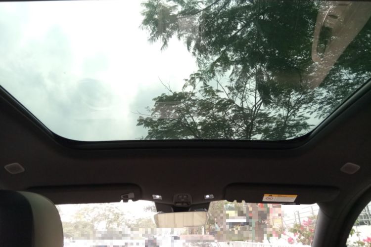 Used Nio ES6 2025 75 kWh Headliner