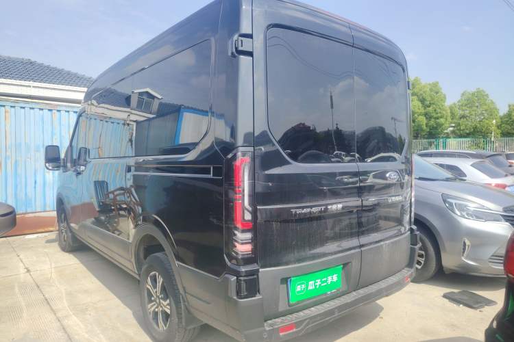 Used Ford Transit T8 2024 T8 2.3T Diesel Automatic Mid-axle Mid-roof 7-seater Business & Travel Edition
