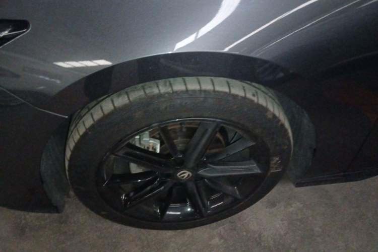 Used Changan UNI-V 2023 1.5T Prestige Model