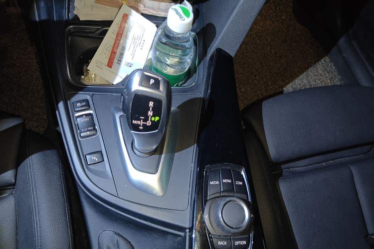 Used BMW 3 Series GT 2018 320i Sport Edition
