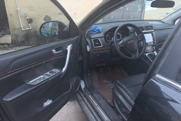 Used Haval H6 2014 Sport Version 1.5T Manual Two-Wheel Drive Elite Edition
