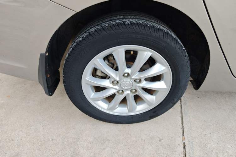 Used Changan Alsvin V7 2016 1.6L Manual LeShang Model China V Standard
