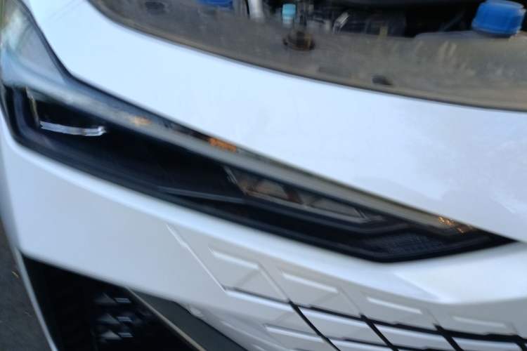 Used CHANGAN UNI-V 2022 1.5T Prestige Version
