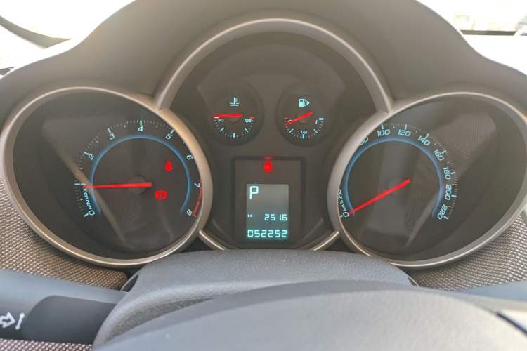 Used Chevrolet Cruze 2013 Hatchback 1.6L Automatic Luxury Model