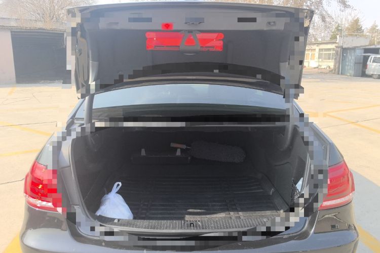 Used Mercedes-Benz E-Class 2015 E 260 L Sport & Fashion Model