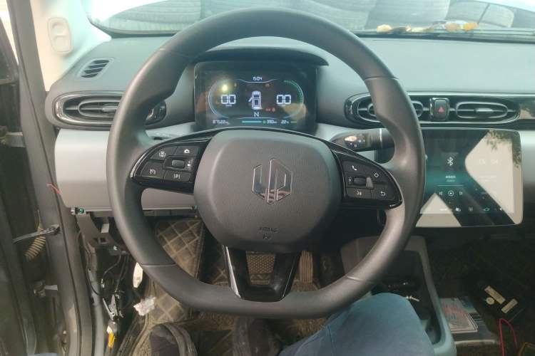 Used Leapmotor T03 2021 400 Lite Edition - Lithium-Ion Battery Steering Wheel