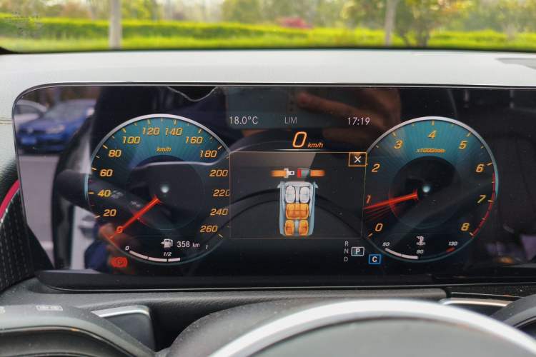 Used Mercedes-Benz GLB 2021 GLB 200 Fashion Model Instrument Cluster