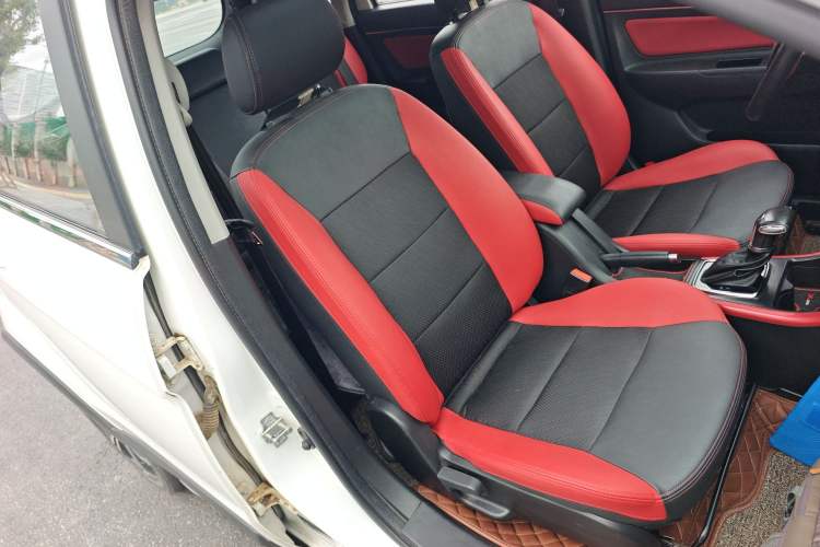 Used BAIC Senova X25 2015 1.5L Automatic Elite Model
