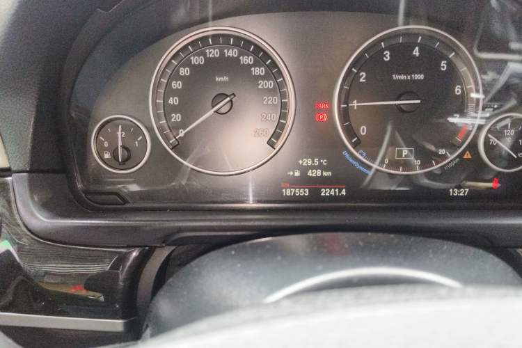 Used BMW 5 Series 2014 525Li Luxury Design Package