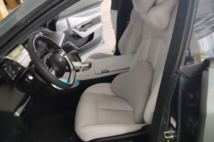 Used XPeng P7 2023 P7i 610 Max Performance Edition Left Front Seat