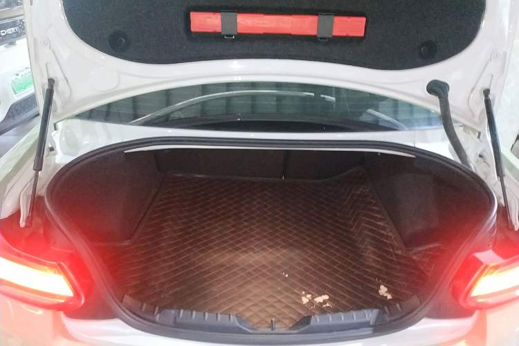 Used BMW 2 Series 2019 225i Sport Design Package
