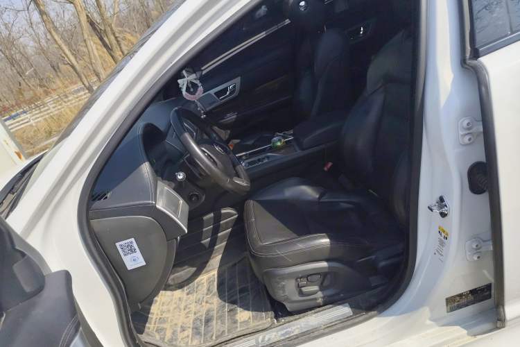 Used Jaguar XF 2015 XF 3.0 SC R-Sport Luxury Edition
