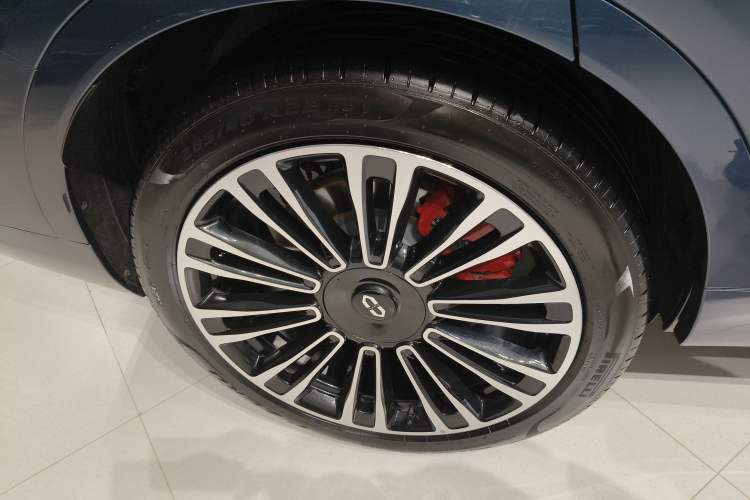 Used Hima AITO M9 2024 Range-Extended Ultra Version 42 kWh 6-Seater Model