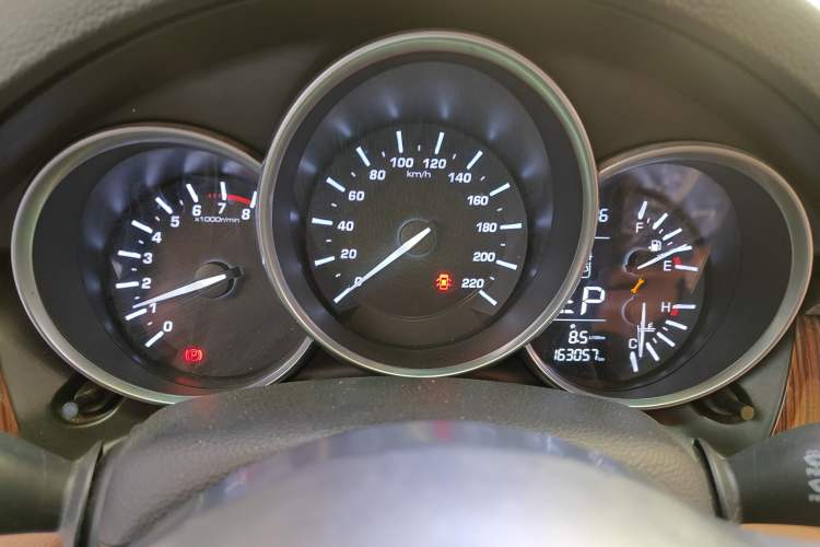 Used Zotye SR9 2017 2.0T Automatic Ultimate Road Edition
