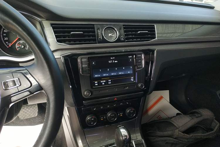 Used Volkswagen Passat 2017 330TSI DSG Luxury Edition