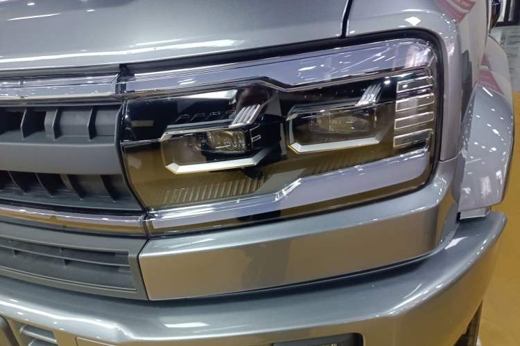 Used Formula Leopard 5 2025 TianShen Intelligent Driving Ultra Edition Left Front Headlight