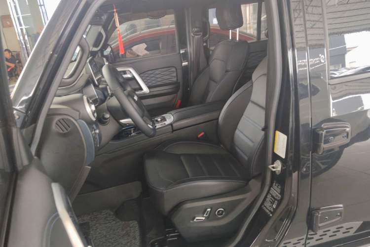 Used BAIC Off-Road BJ40 2023 2.0T Automatic Four-Wheel Drive Urban Hunter Edition Chivalrous Type