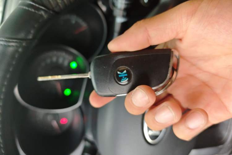 Used Kia K2 2011 Sedan 1.4L Manual Transmission GL