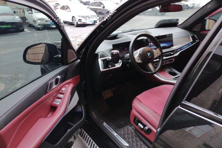 Used BMW X5 2023 xDrive 40Li M Sport Night Edition Package
