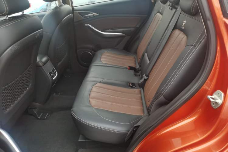 Used BYD Song 2017 Gaishi Upgrade Edition 1.5TI Manual Elite Model
