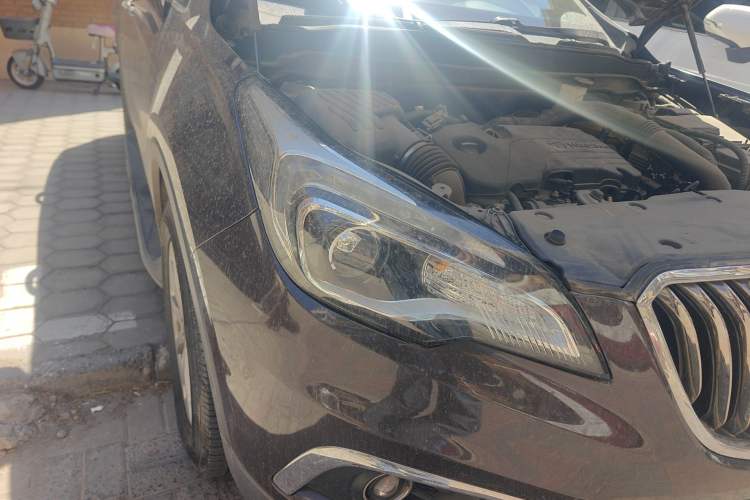 Used Buick Envision 2016 20T Two-Wheel-Drive Elite Model Right Front Headlight