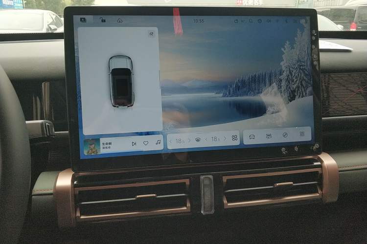 Used iCAR 03 2024 401km Two-Wheel Drive Standard Advanced Version Audio And AC Panel