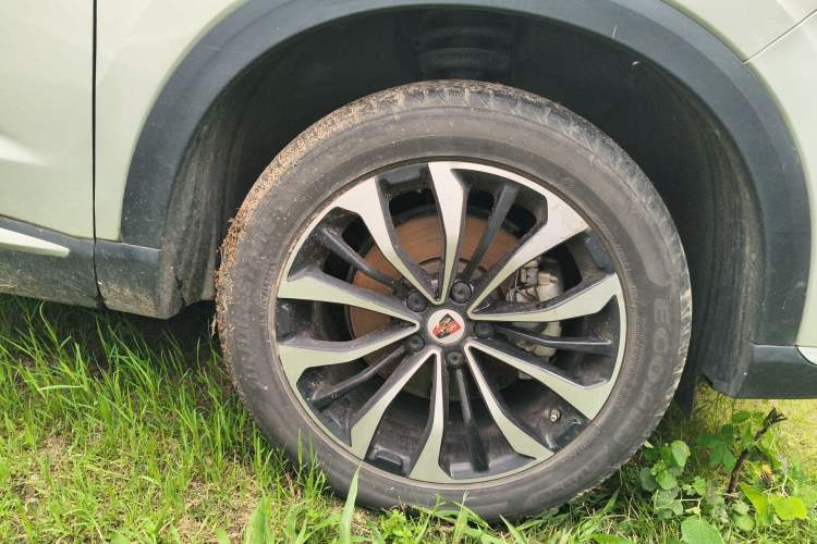 Used Roewe RX5 eMAX 2020 500 PHEV 4G-Connected Luxury Edition Right Front Wheel Hub