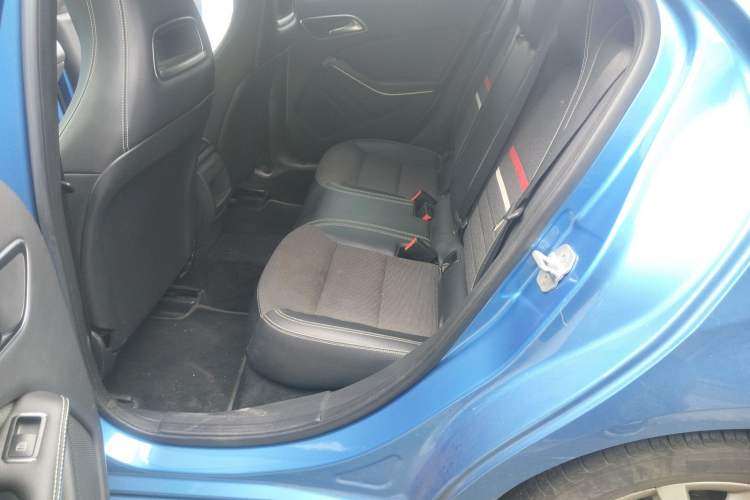 Used Mercedes-Benz A-Class 2013 A 180 Fashion Model Left Rear Seat