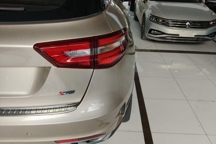 Used TRAUM S70 2018 1.5T Automatic Comfort Model 7 Seats
