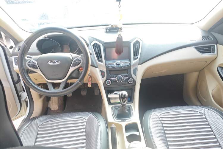 Used Chery Arrizo 7 2013 1.6L Manual Zhi Ling Edition
