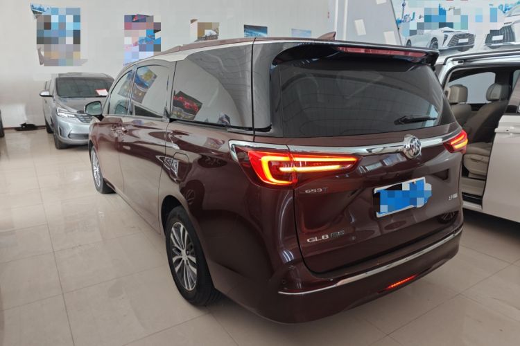 Used Buick GL8 2022 ES Landtrek 653T Comfort Edition