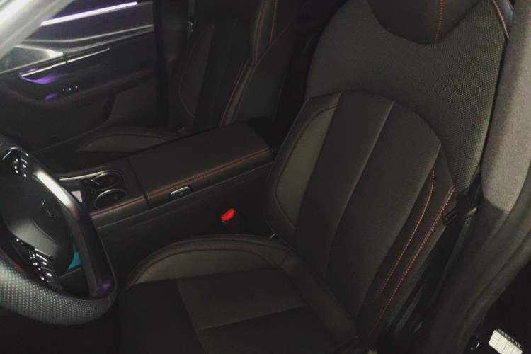 Used XPeng P7 2023 P7i 702 Pro Left Front Seat