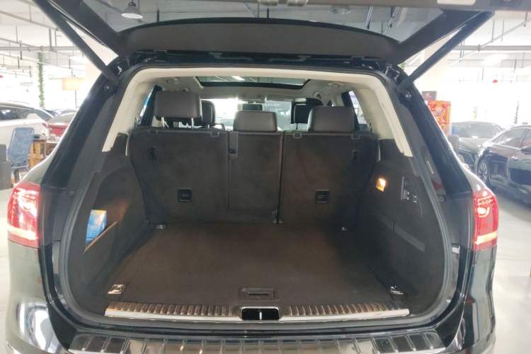 Used Volkswagen Touareg 2017 3.0 TSI Touareg Model
