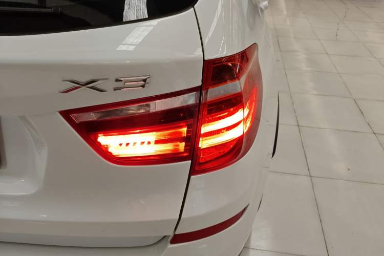 Used BMW X3 2016 sDrive20i